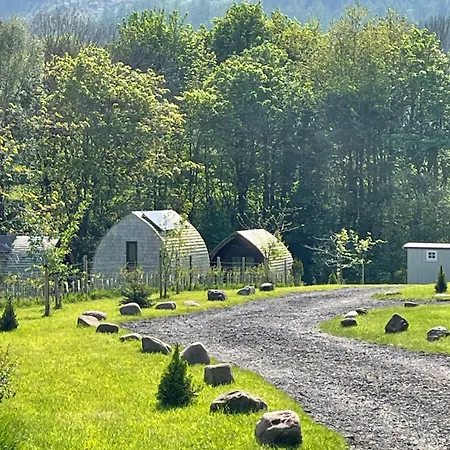 Cedar Pod, Clay Bank Huts Camping *